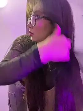 KateDeLatorre on StripChat