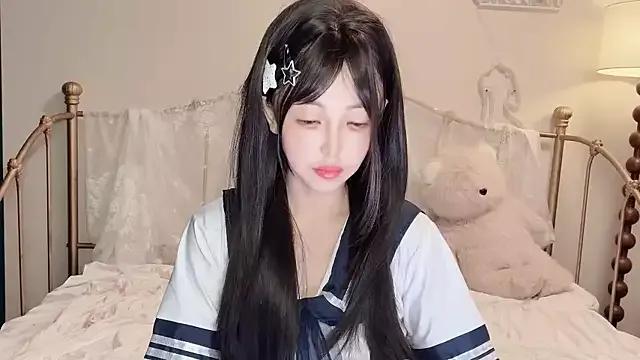 kiraa-0051 on StripChat