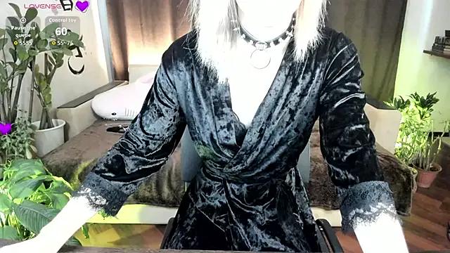 Lady_Kaya on StripChat