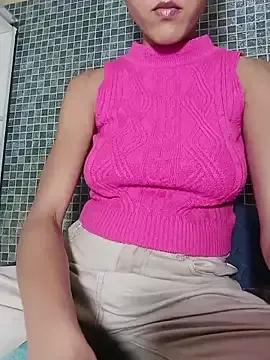 Larissinhamm — Freechat on StripChat