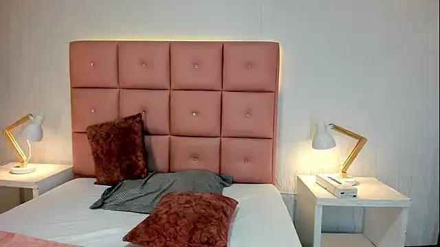 Freechat lhiamfit on StripChat