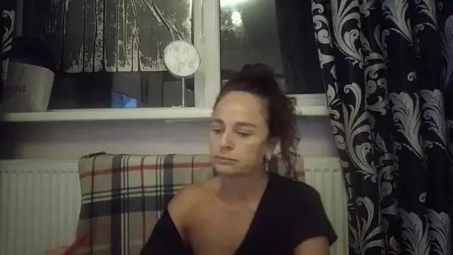 Freechat LindaStarS on StripChat