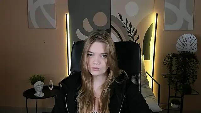 LisaMitchell on StripChat