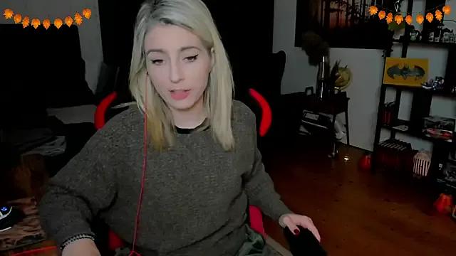 Lisaonthemoon — last tipper gets 5 Videos