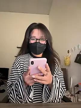 Livender_2x on StripChat