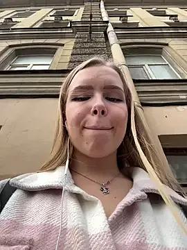 Freechat Liza_risky on StripChat