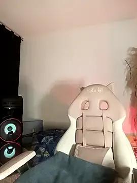 lovely_kitt — Freechat on StripChat