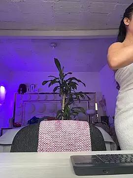 lucianaroy on StripChat