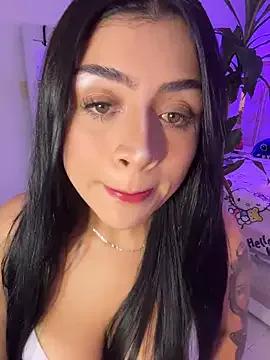 lucianaroy on StripChat