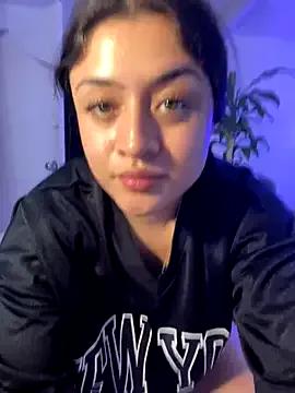 lucianaroy on StripChat