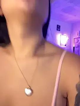 lucianaroy on StripChat