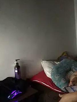 Freechat luisahot_9727 on StripChat