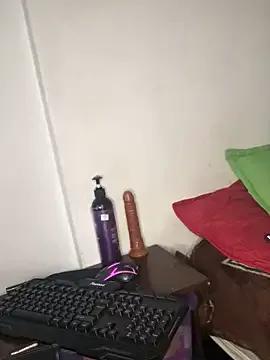 Freechat luisahot_9727 on StripChat