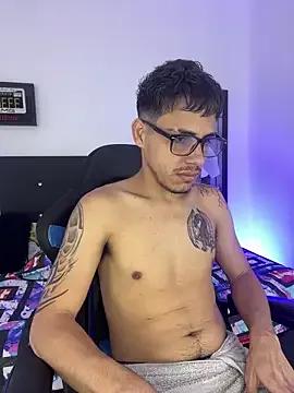 Luke_Stone on StripChat