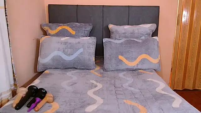 Freechat lunasexyXx on StripChat