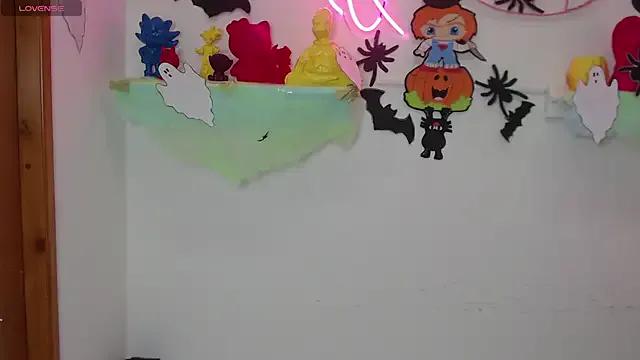 Freechat lycoris_19 on StripChat