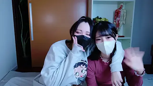 maataaan on StripChat