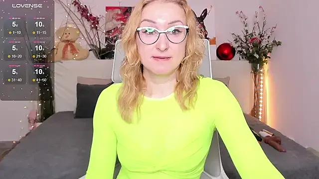 MadissonKiss on StripChat