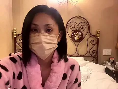 Freechat mako-mako33 on StripChat