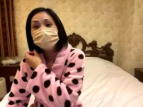 Freechat mako-mako33 on StripChat