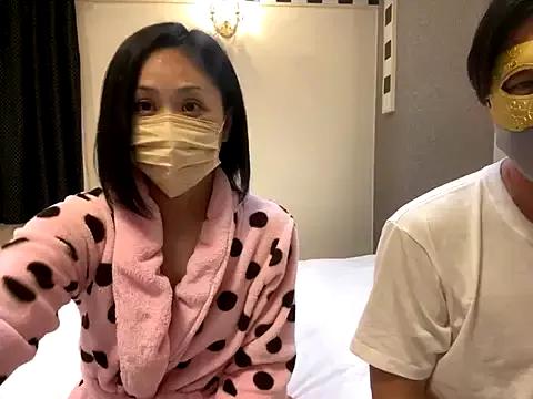 Freechat mako-mako33 on StripChat