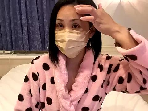 Freechat mako-mako33 on StripChat