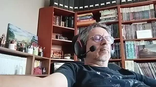 Freechat Mandra_is_a_whore on StripChat