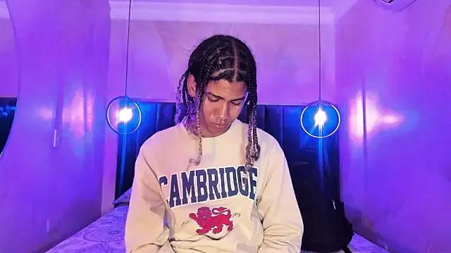 Maxim-Walker — 3 Ass spanks