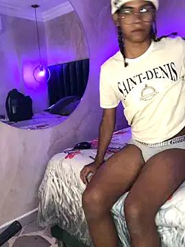 Maxim-Walker on StripChat