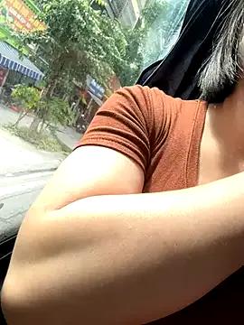 May-Squirt on StripChat