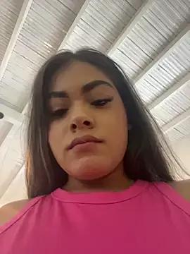 MayaMoanXXX on StripChat