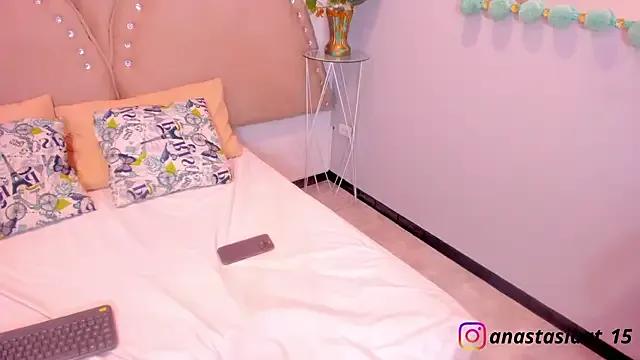 Miia_Thompsonn — TWERKING