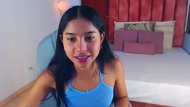 Milaa_Star_ on StripChat