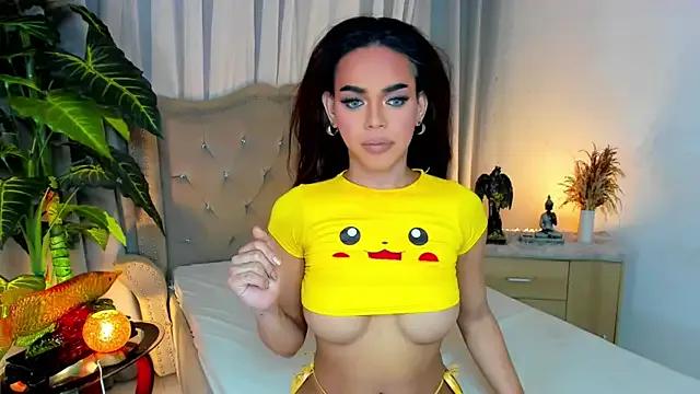 MochaliciousTransOnTop on StripChat