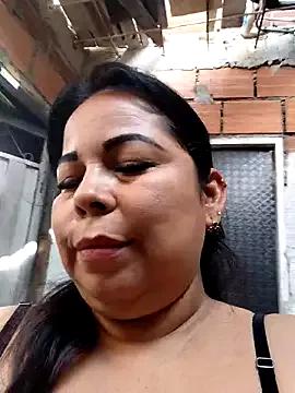 Freechat Mother-Big-tits on StripChat