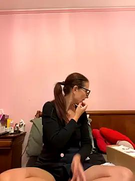 NataKitten on StripChat