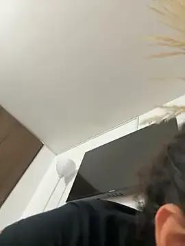 Nathcurly_ on StripChat