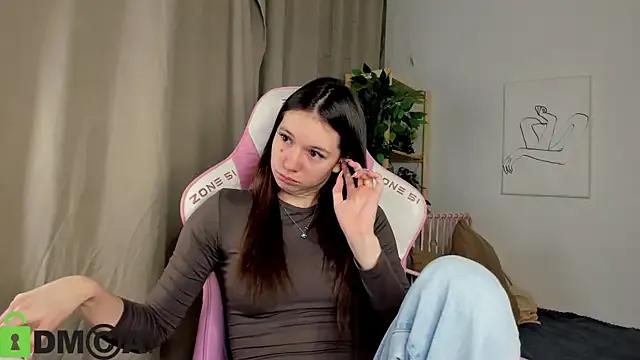 Nicole_Charm on StripChat