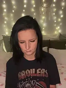 Off__Melonenmandy on StripChat