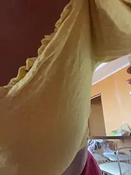 Passion-Blondy — wear a sexy outfit and heels