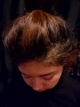 Peach_Girll on StripChat