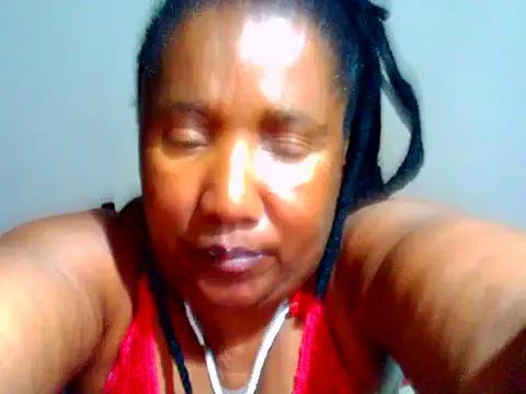 Pinkpussyxx — play with   my  clit