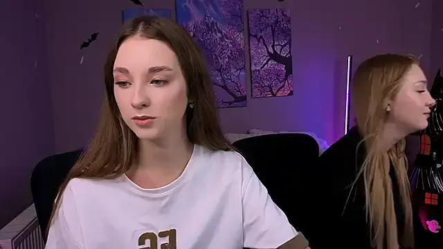 playful_sophie on StripChat