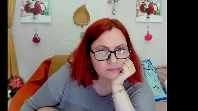 Freechat PlayfullMature on StripChat