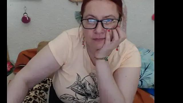 Freechat PlayfullMature on StripChat