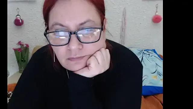 Freechat PlayfullMature on StripChat