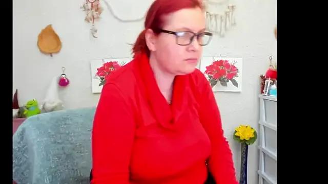 Freechat PlayfullMature on StripChat