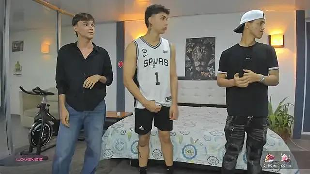 Freechat Playhardsexx on StripChat