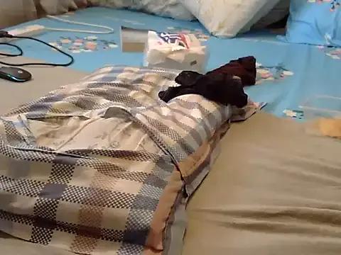 Playroom_queen on StripChat