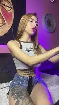 PrettyAshley_ on StripChat